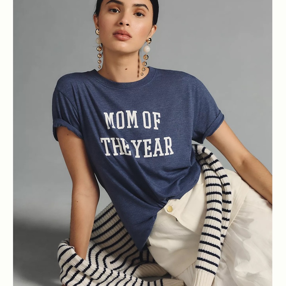 Favorite Daughter Mom of the Year Tee
